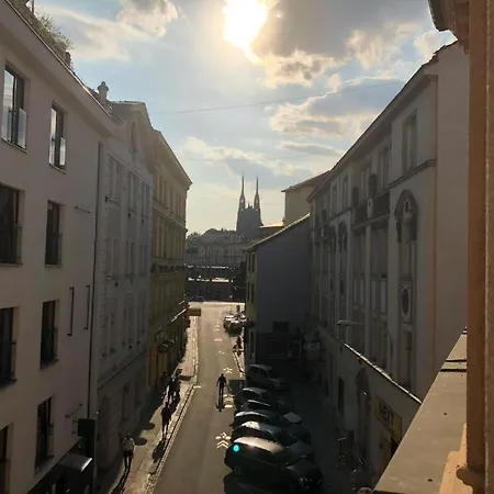 Apartmans V Arealu Vlnena Brno Exterior photo